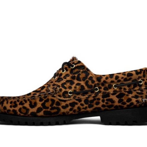 SupremexTimberland 3-eye Classic Lug Shoe Cheetah - Picture 2 of 4